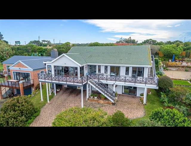 6 BEDROOM HOUSE FOR SALE IN TERGNIET